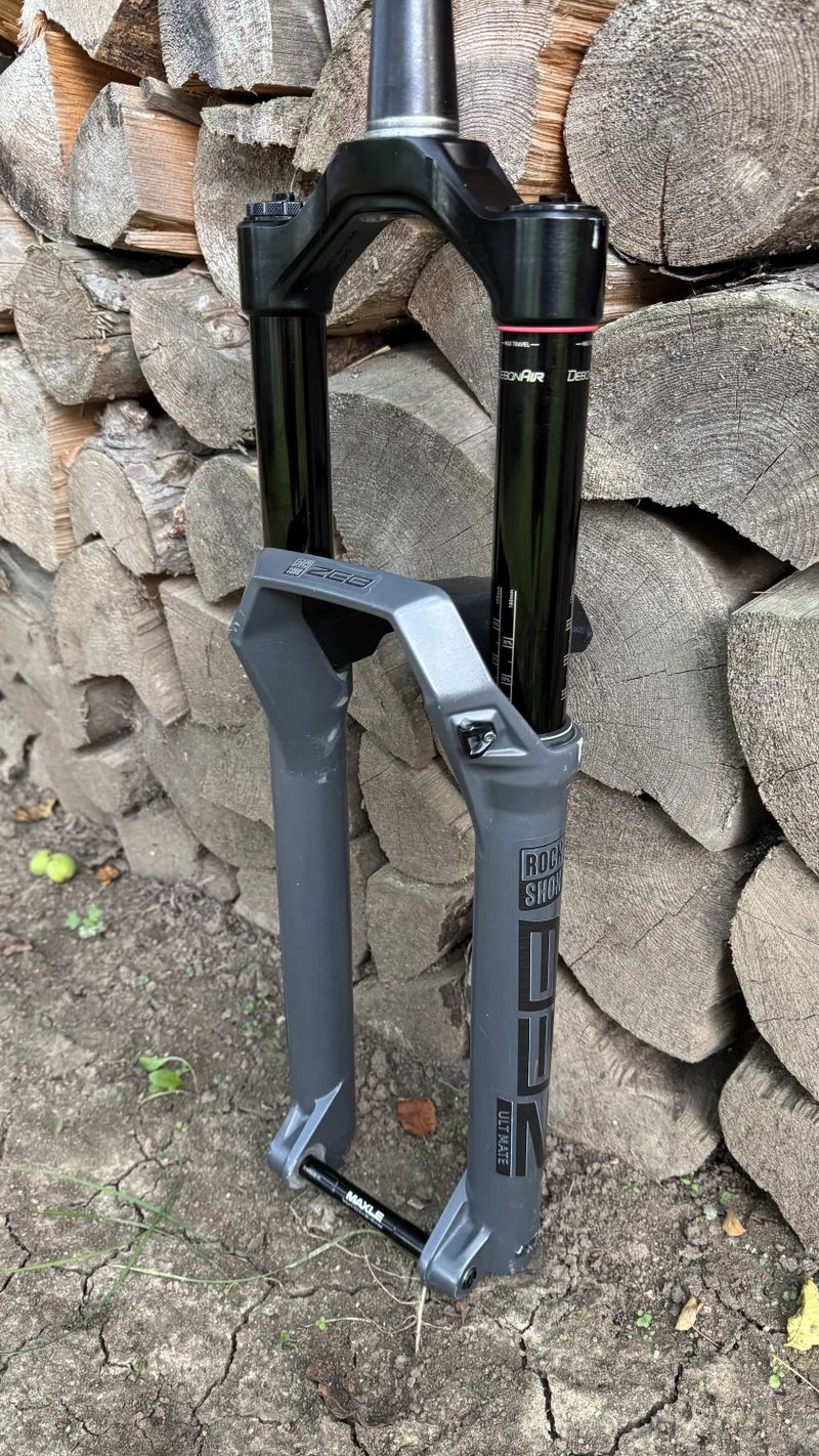 Vidlice Rockshock Zeb Ultimate charger 2.1 RC2 