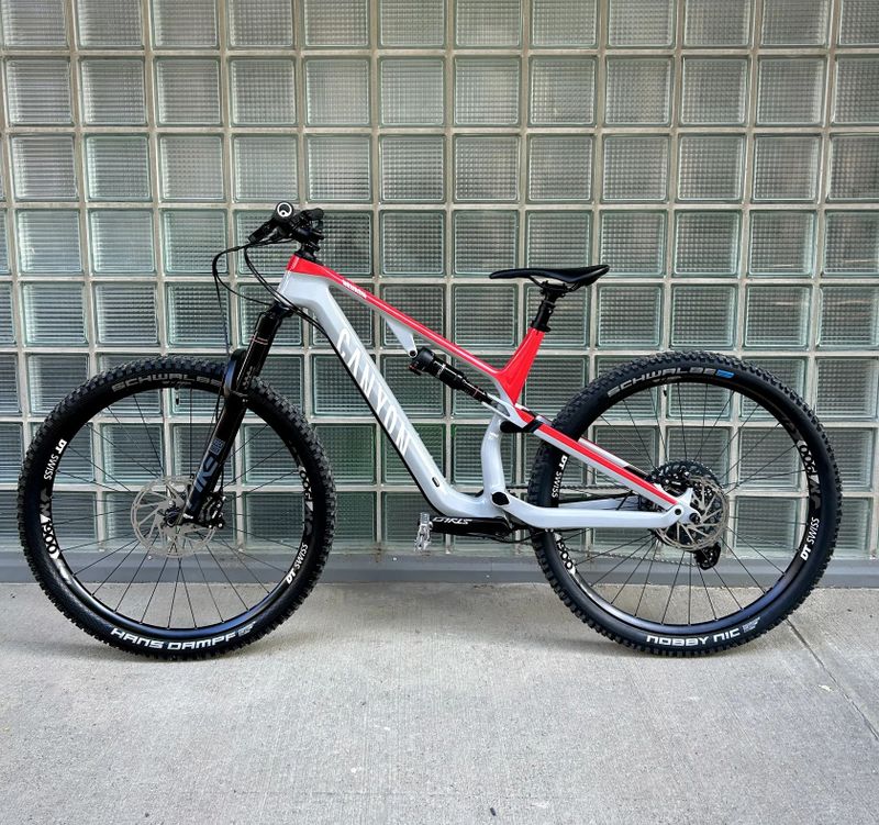 Canyon Neuron CF 8.0 carbon, vel. L
