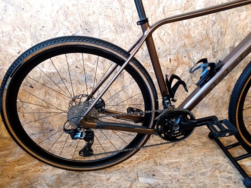 Gravel ORBEA TERRA H30 velikost rámu M 