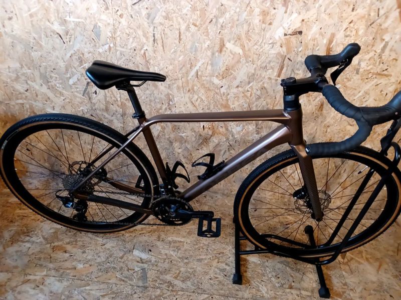 Gravel ORBEA TERRA H30 velikost rámu M 