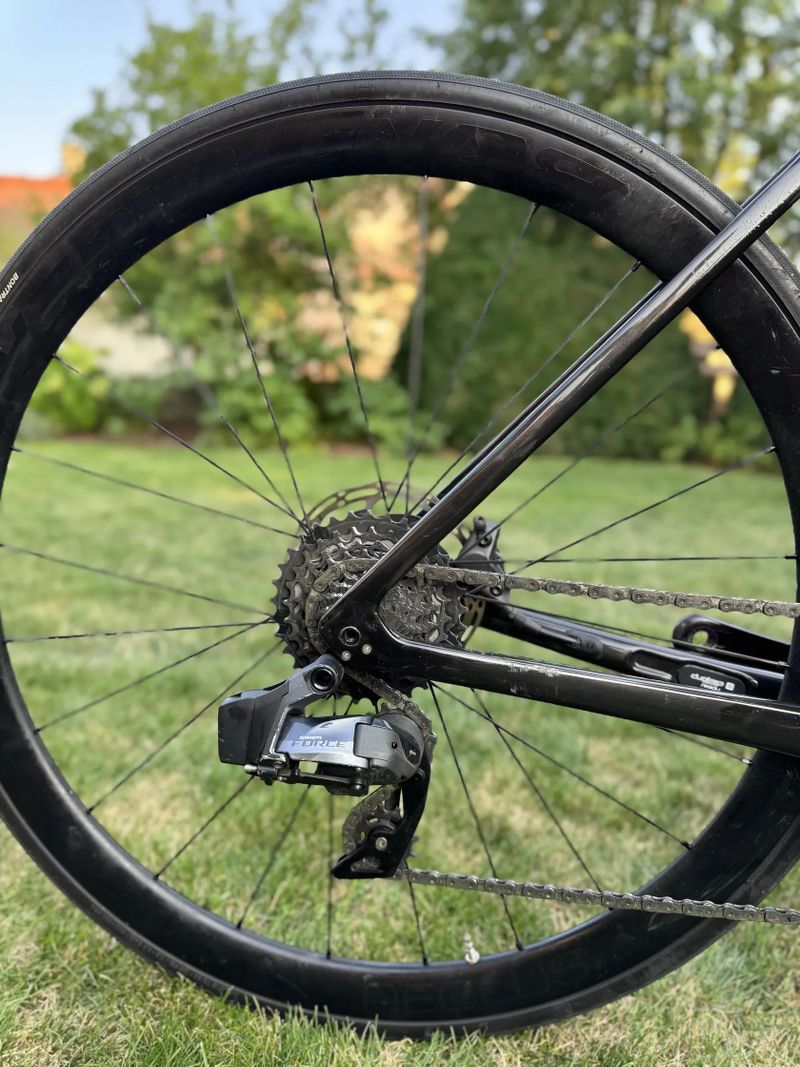 Prodám silniční kolo Trek Emonda SL7 