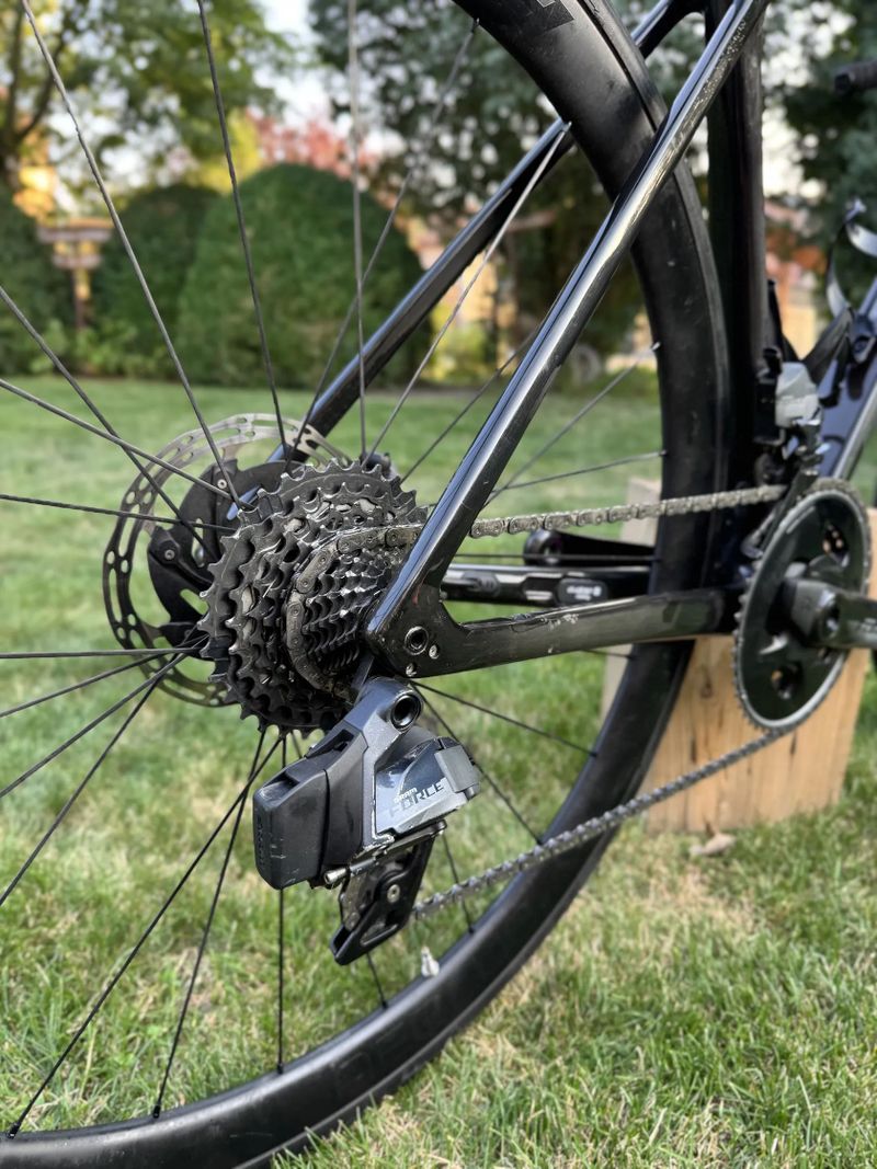 Prodám silniční kolo Trek Emonda SL7 