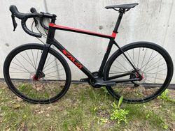 KARBONOVÉ SILNIČNÍ KOLO SAVA VEGAR 2.0, VEL. XL/56 CM