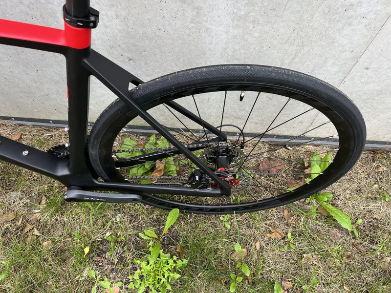 KARBONOVÉ SILNIČNÍ KOLO SAVA VEGAR 2.0, VEL. XL/56 CM