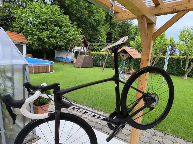 GIANT TCR ADVANCED 1, velikost M - do 181cm, váha 7,135kg