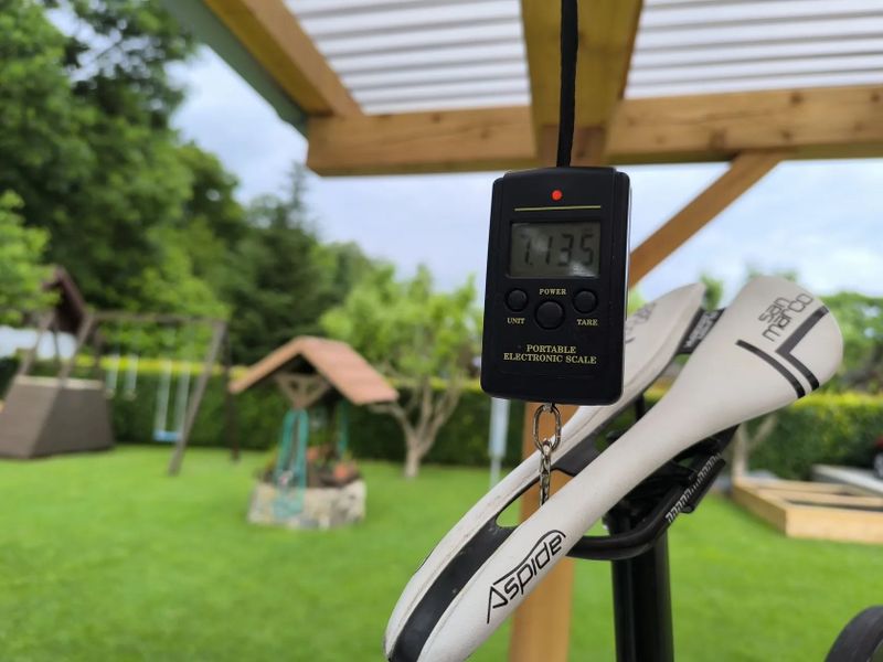 GIANT TCR ADVANCED 1, velikost M - do 181cm, váha 7,135kg