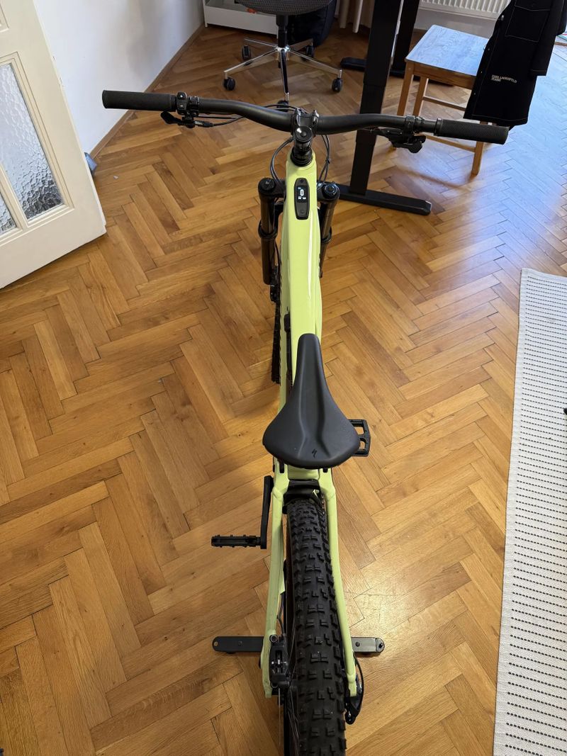 Specialized Turbo Levo, vel. S2, 2024, Limestone