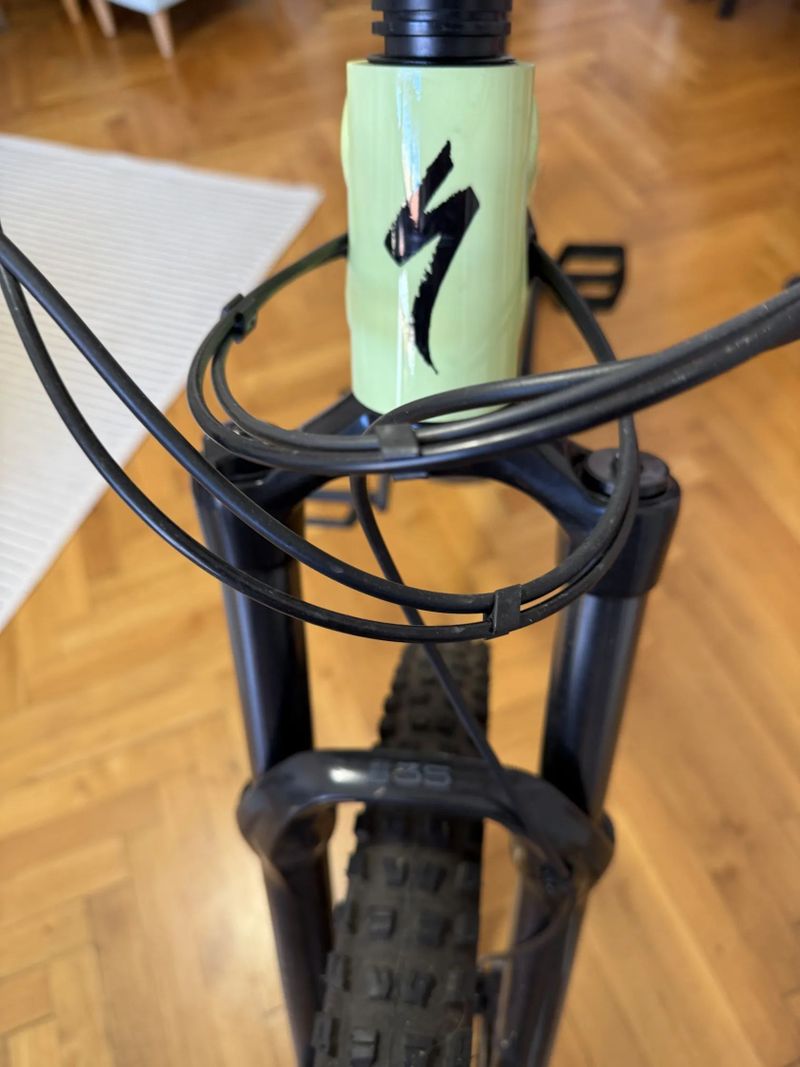 Specialized Turbo Levo, vel. S2, 2024, Limestone
