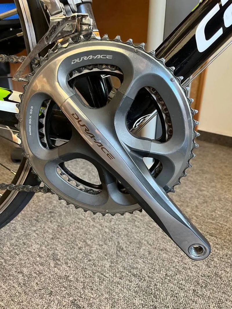 Prodám zachovale silniční kolo Cannondale CAAD 8 