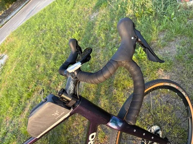 Gravel Sabro 2025, Shimano GRX, velikost 58