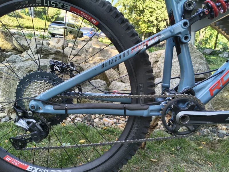 Prodám kolo RockMachime Blizzard 70-27 2020