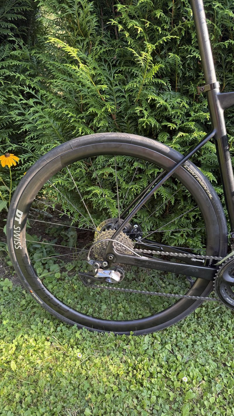 Silniční kolo Planet X – karbon, kola DT Swiss PRC 1400