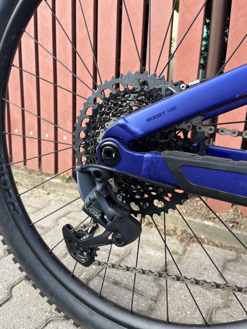 Trek Slash 8