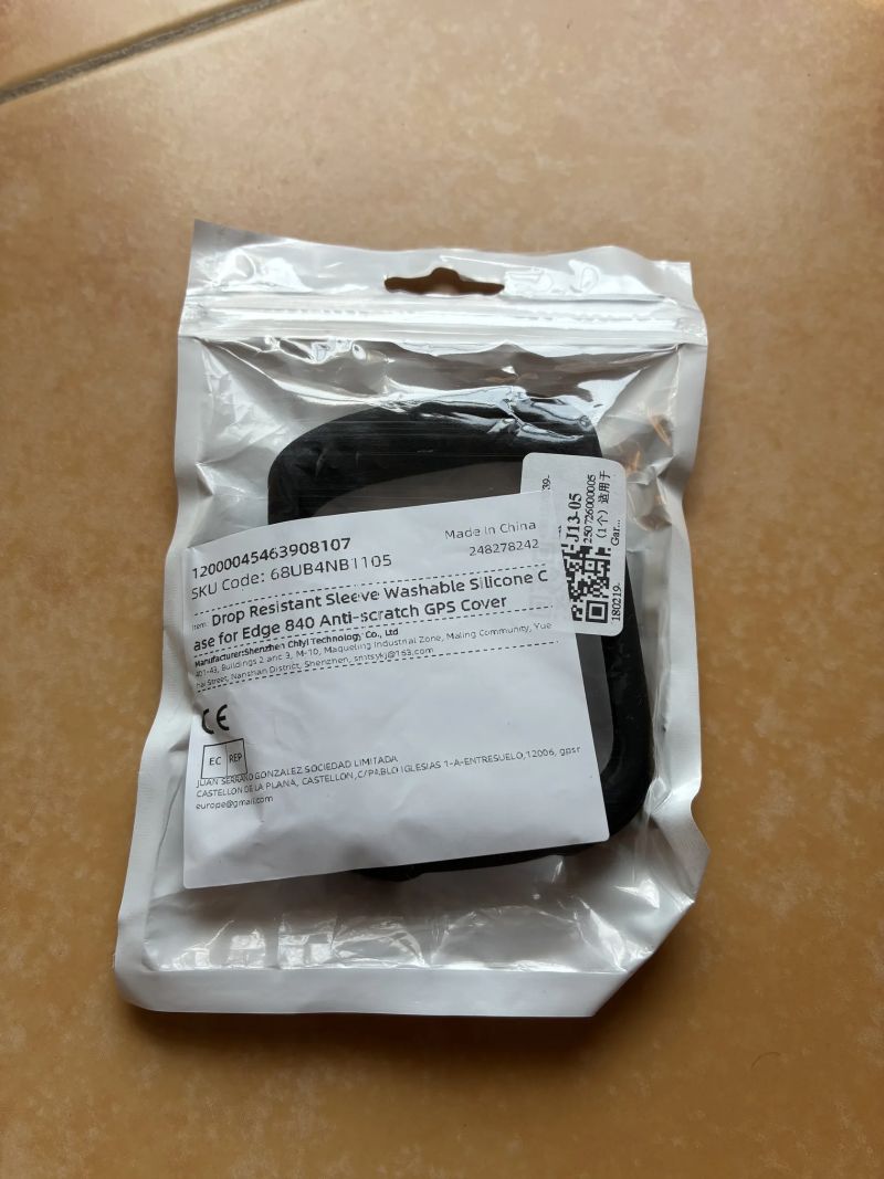 Silikonovy obal pro Garmin Edge 840/540, novy