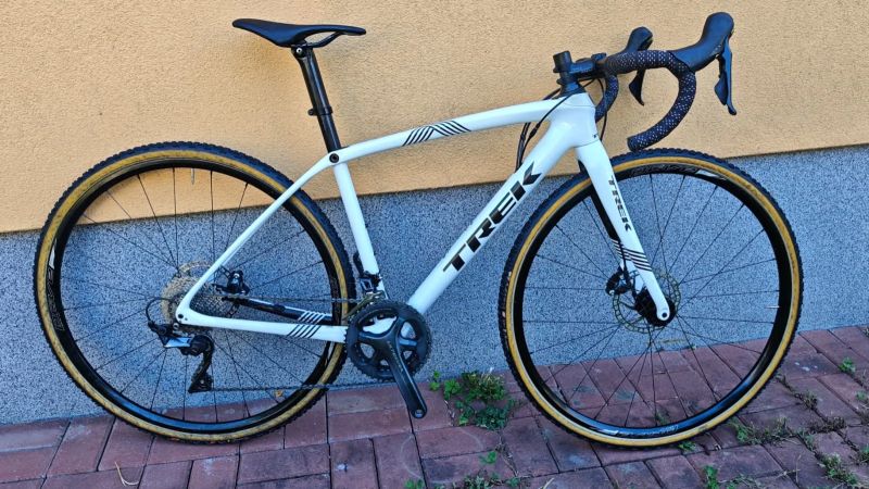 Karbonový Trek Boone cyklokros/gravel
