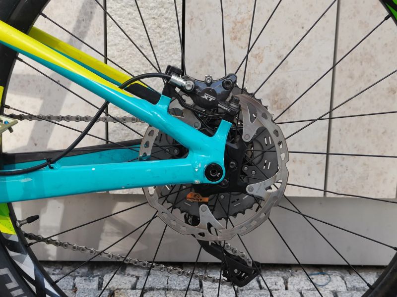 Giant Anthem SX 1 27,5" vel. M roku 2017