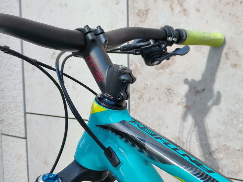 Giant Anthem SX 1 27,5" vel. M roku 2017