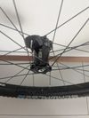 Cannondale HollowGram 25, Superlight Hi-Impact Carbon, 28h, 25mm IW, tubeless ready (přední)