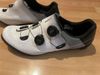 Tretry shimano XC7