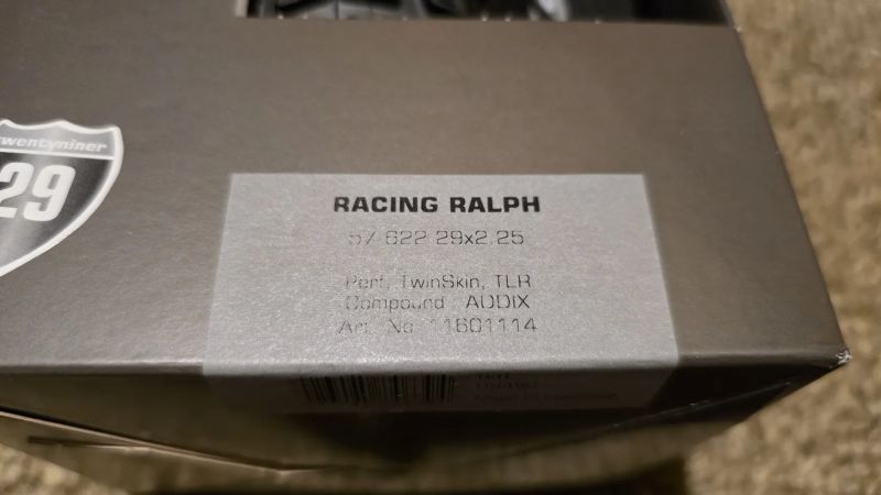 Plašť Schwalbe Racing Ralph a Racing Ray 29x2,25 nový zabalený