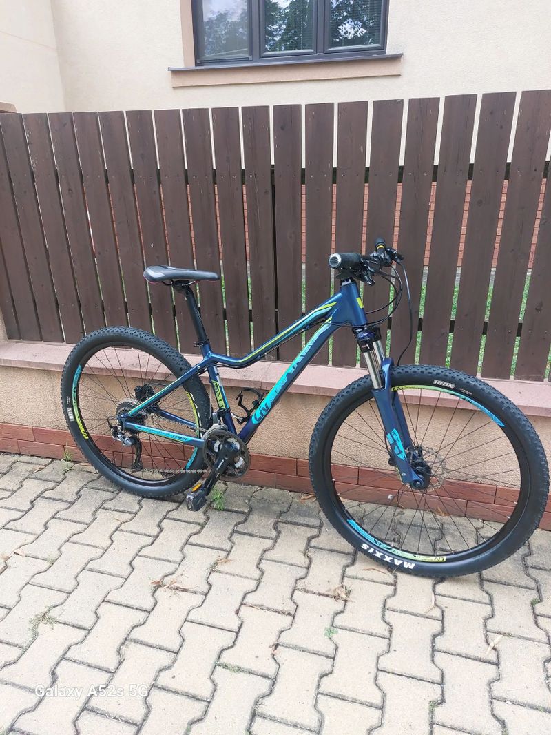Prodám dívčí kolo Giant Liv Tempt 3