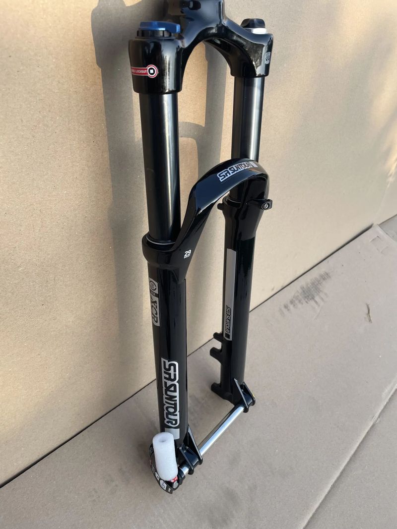 NOVÁ - Suntour XCR32 Air LO-R 120 29" Boost