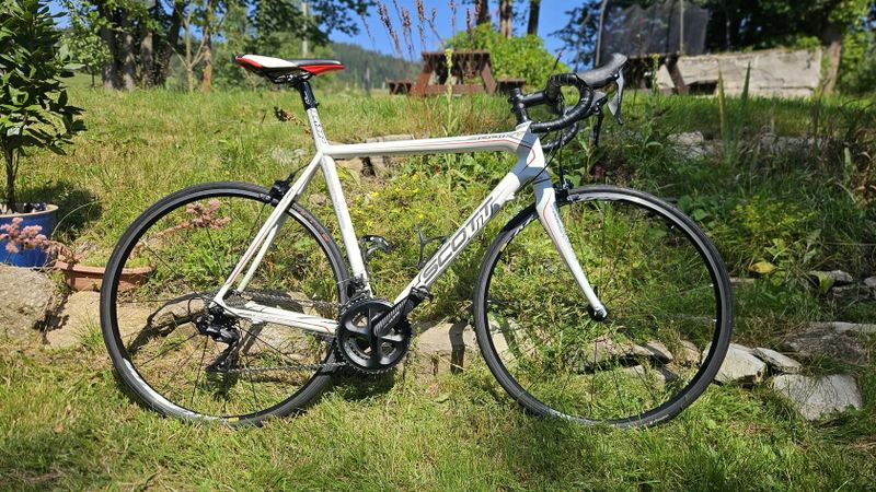Scott addict R4 karbon 