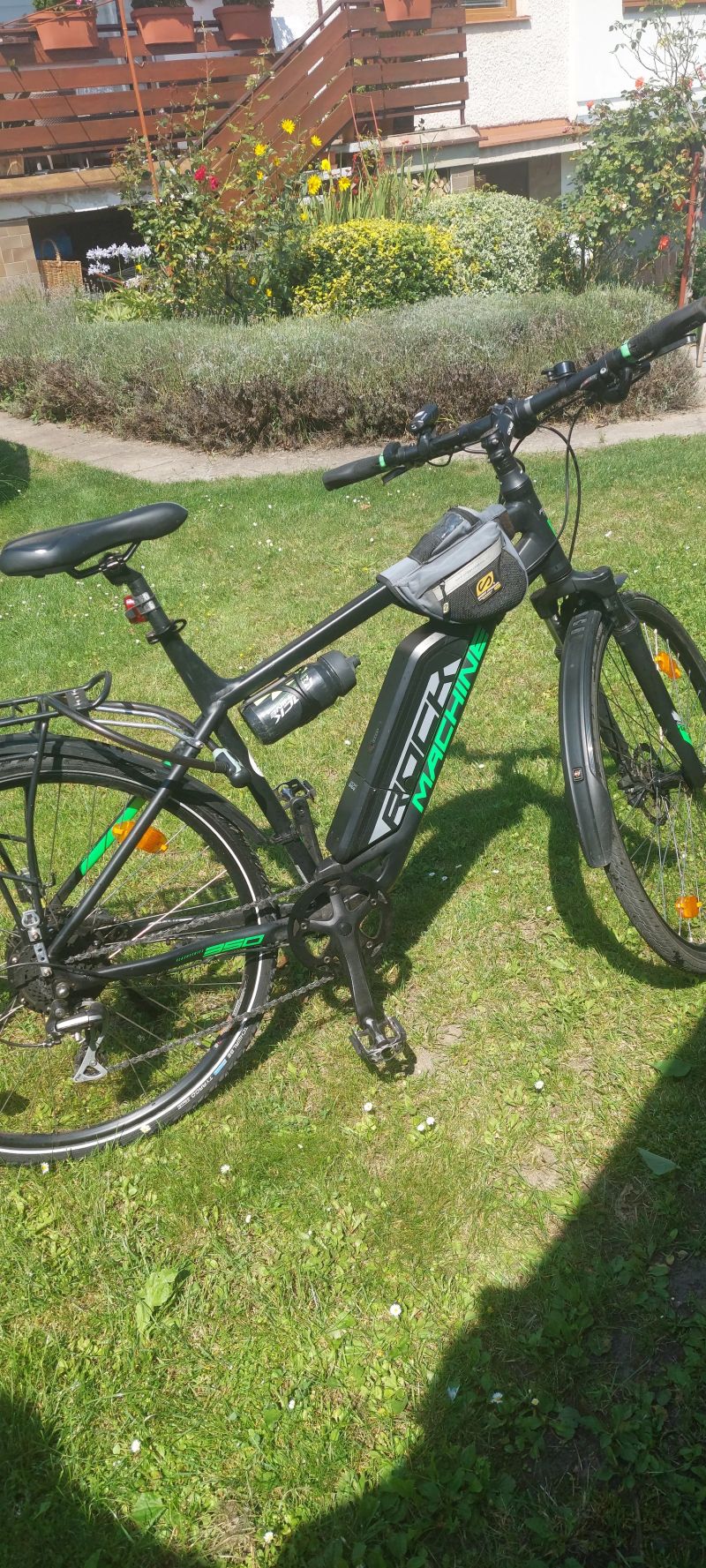 Prodám panske elektrokolo Rock machine 