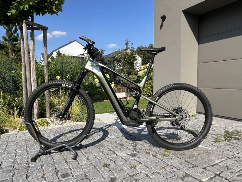 Cannondale Moterra Neo Carbon 2
