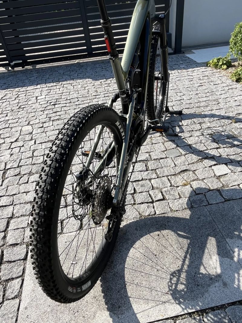 Cannondale Moterra Neo Carbon 2