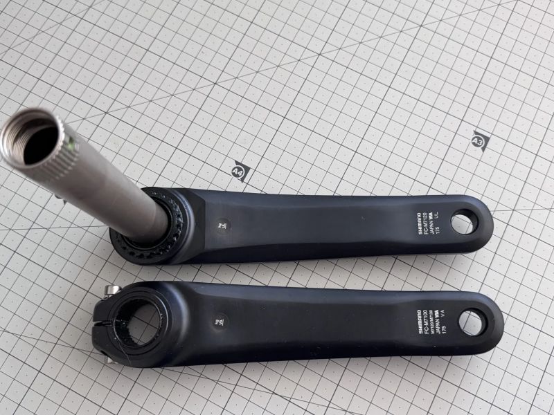 Shimano kliky SLX M7120, 175mm, sundané z nového kola