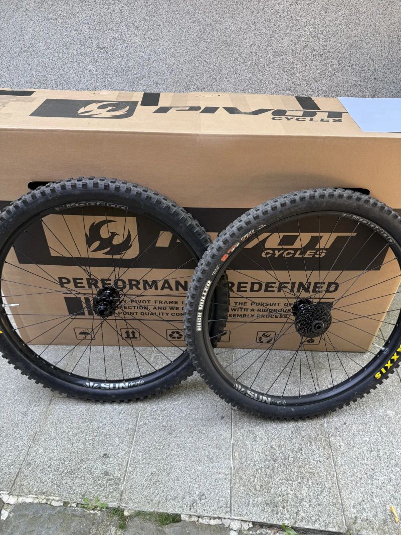 DH Wheelset Düroc SD37 PRO 29