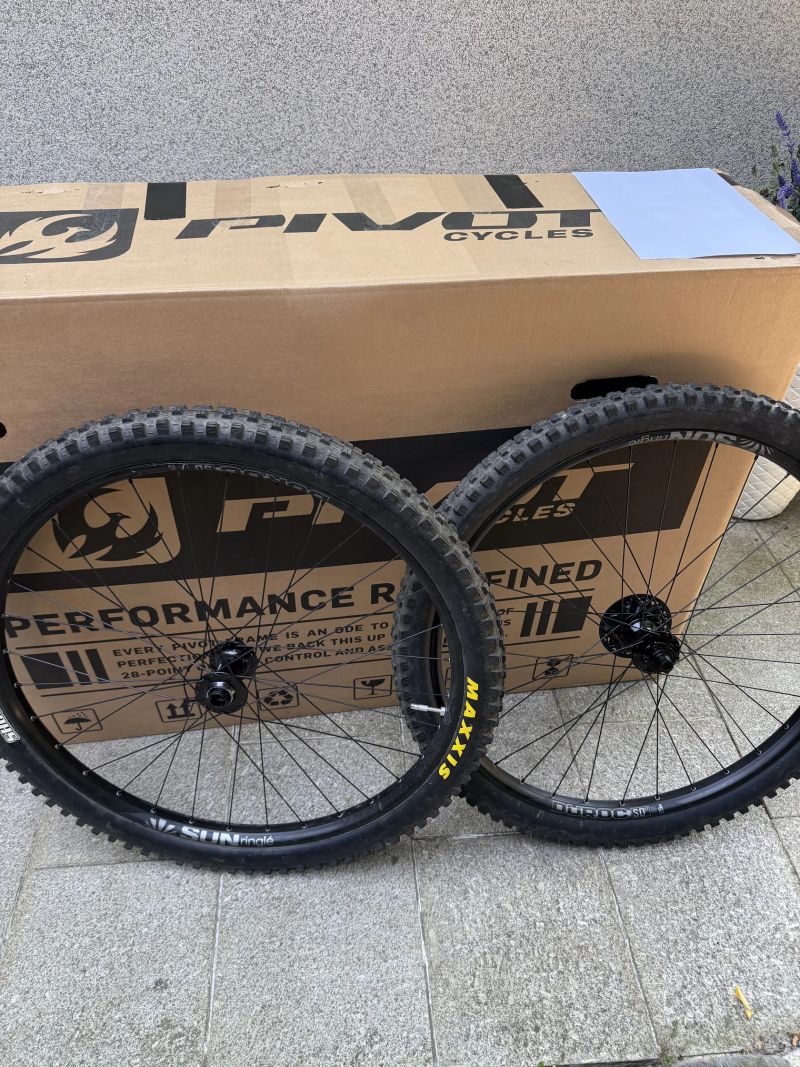 DH Wheelset Düroc SD37 PRO 29