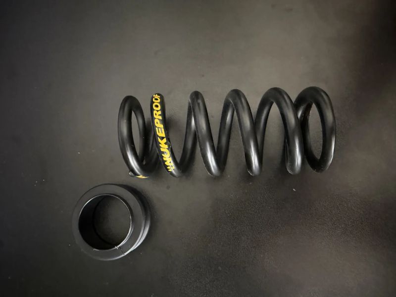 Nukeproof superlight pružina