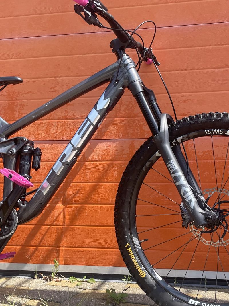 TREK Remedy 8 M/L Enduro
