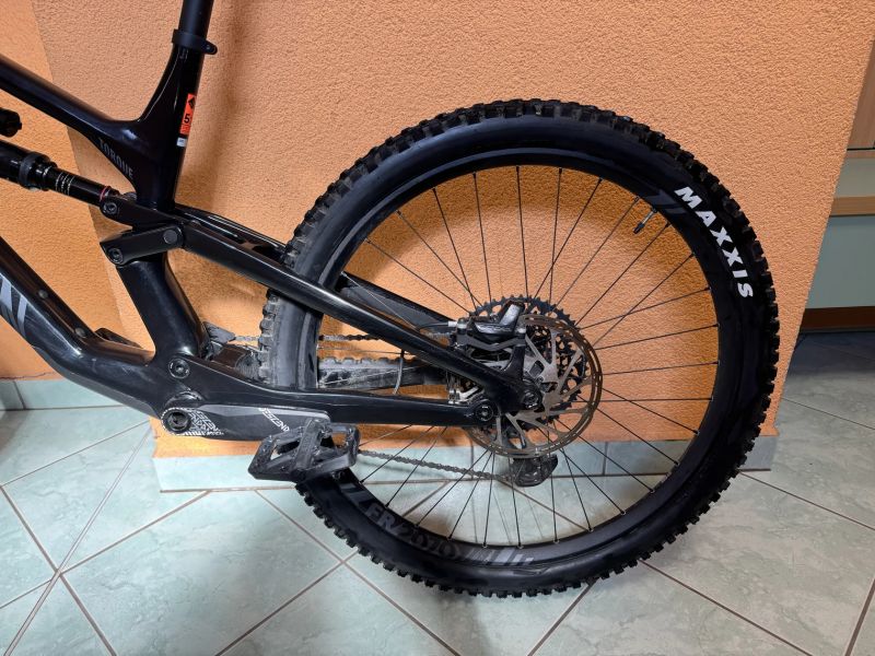 Prodám Canyon Torque Mullet CF7