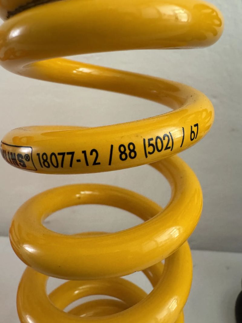 Pruzina Öhlins 502lb 
