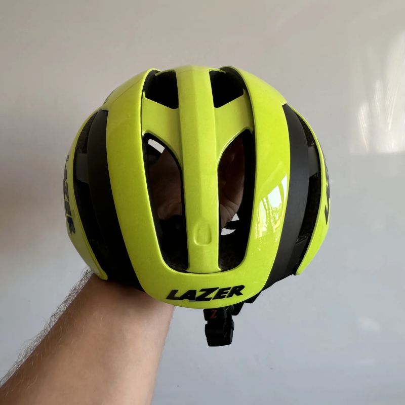 Cyklistická helma Lazer Century Mips + LED vel. L