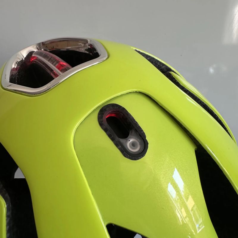 Cyklistická helma Lazer Century Mips + LED vel. L