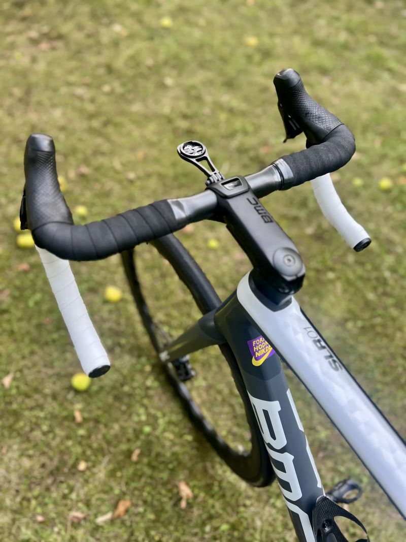 BMC Teammachine SLR01 – lehkost, rychlost a univerzální použití