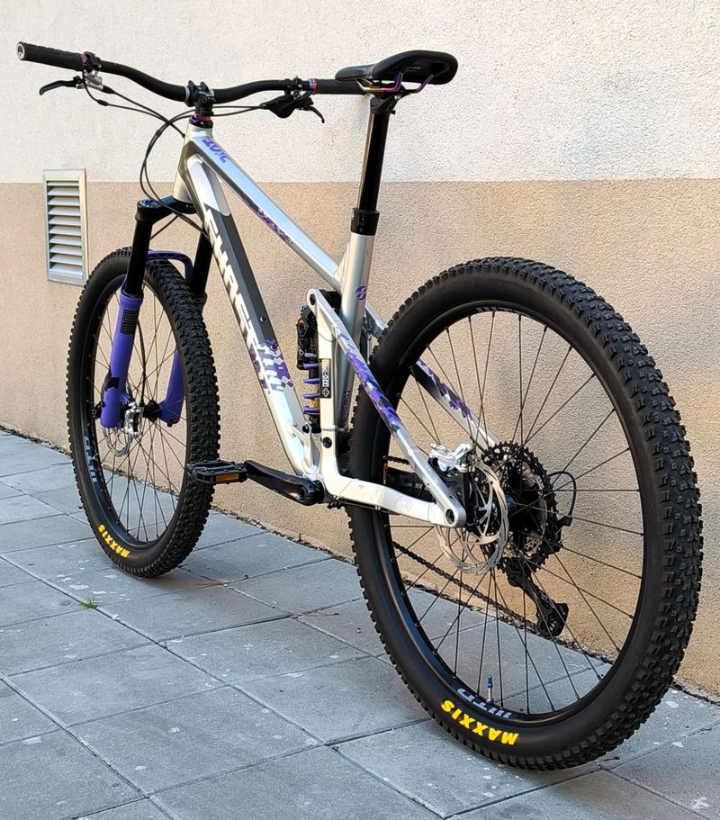 GHOST RIOT Trail FULL PARTY vel. L 29", zdvihy 140/140 mm, TOP STAV, PC 96 800 Kč