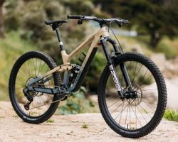 Trek Slash Special Edition Gen 5 (2025)