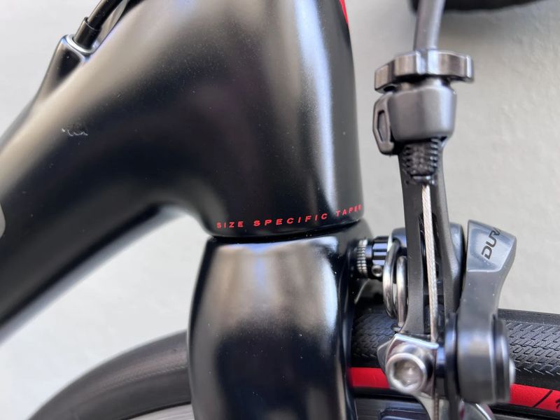 Prodám silniční endurance kolo Specialized Roubaix SL4 S-Works Dura Ace 58cm