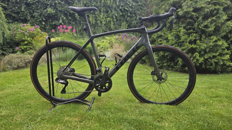 Silniční kolo Trek Domane SL 7 Gen 3 Ultegra Di2 