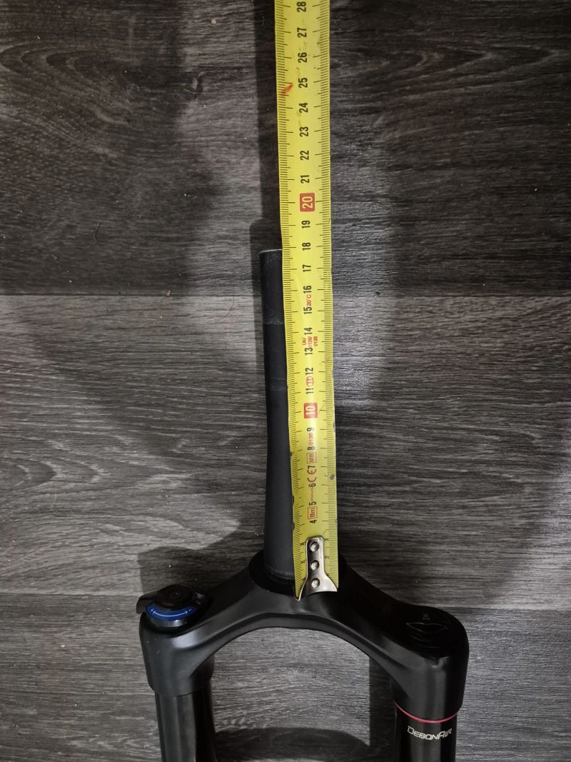 RockShox YARI DebonAir 170mm 29"