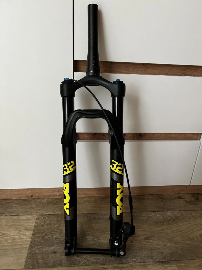 Vidlice Fox FOX RHYTM Float 32 Fit Grip Remote-zdvih 100mm, 15x110mm Boost, Tapered