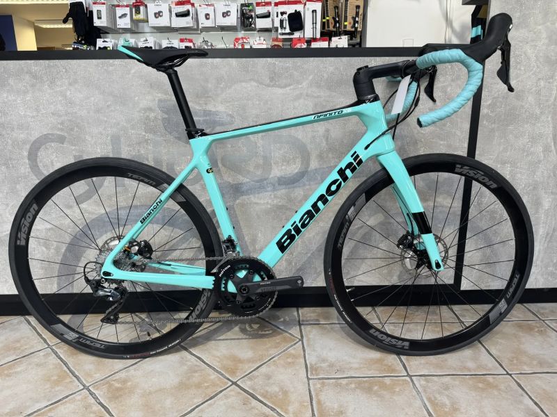 Bianchi Infiniti XE Ultegra disc 2x11 vel. 55 cm