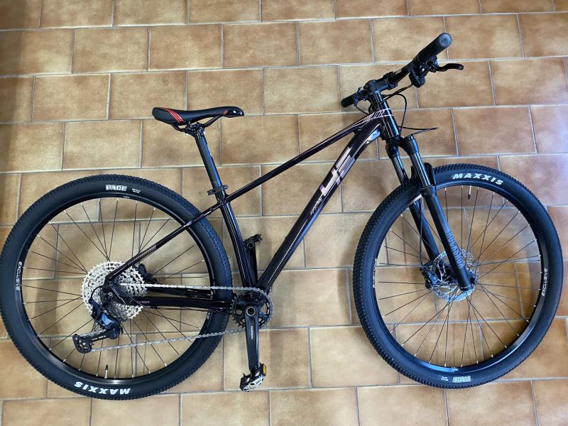 29" horské kolo 4EVER Yoga Light Lady rám S dva měsíce staré
