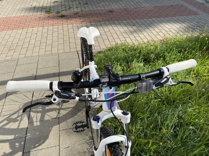 27.5" dívčí horské kolo Superior Modo 807 rám S 16"