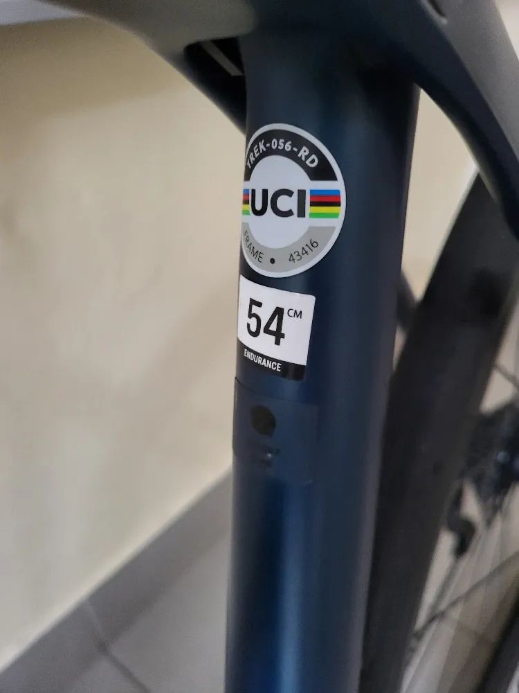 Trek Domane SL 6 TOP STAV vel. 54 + kola Karbon